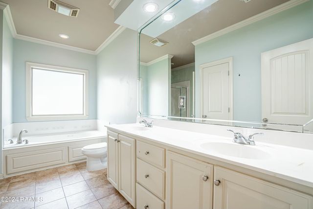 101 Tara Oak Drive, Carencro, LA 70520