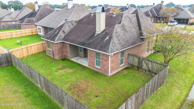 101 Tara Oak Drive, Carencro, LA 70520