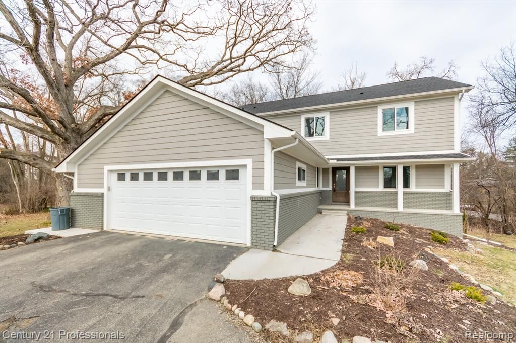 4080 Fairlane Drive, Bloomfield Hills, MI 48301