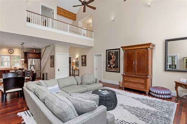 13217 Three Oaks Road, Sawyer, MI 49125