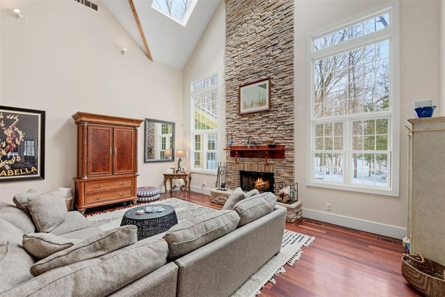 13217 Three Oaks Road, Sawyer, MI 49125