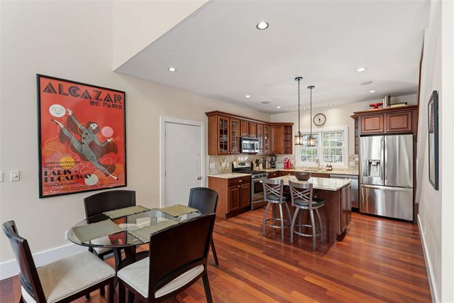 13217 Three Oaks Road, Sawyer, MI 49125