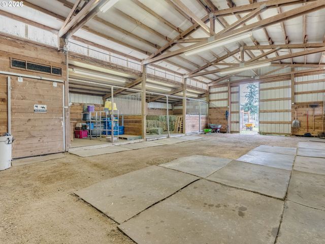 33100 Se GUNDERSON Rd, Boring, OR 97009