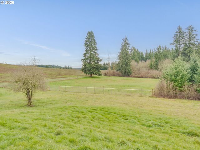 33100 Se GUNDERSON Rd, Boring, OR 97009