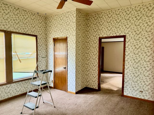 1215 NW 1st Avenue, Mineral Wells, TX 76067