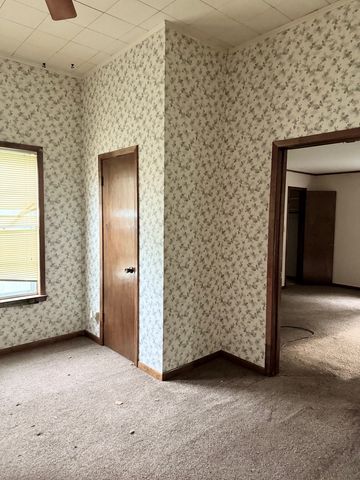 1215 NW 1st Avenue, Mineral Wells, TX 76067