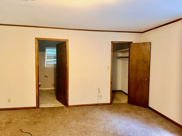1215 NW 1st Avenue, Mineral Wells, TX 76067
