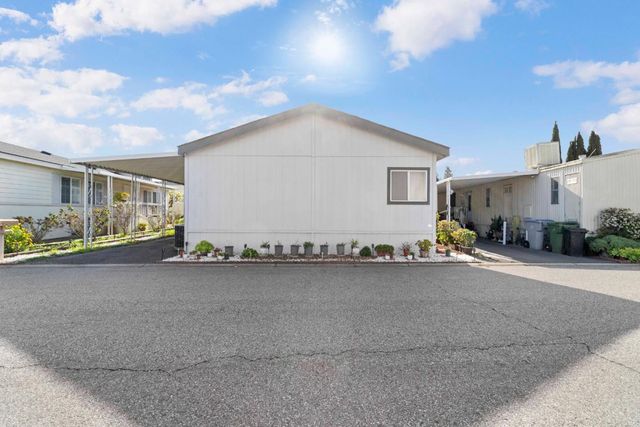 5450 Monterey Road 15, San Jose, CA 95111