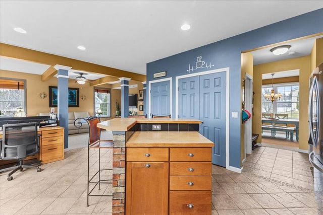 290 Barrett Lane, Williston, VT 05495