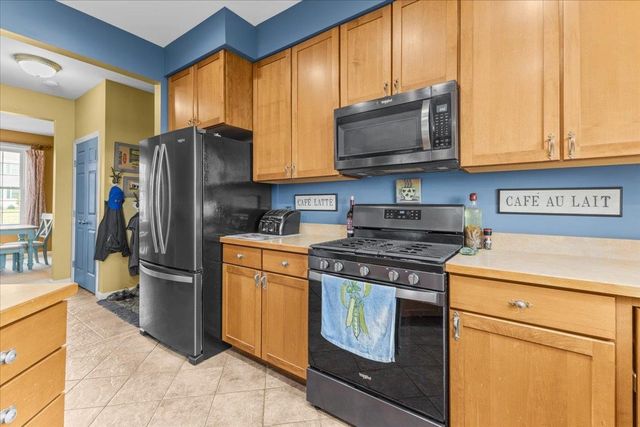 290 Barrett Lane, Williston, VT 05495