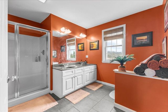 290 Barrett Lane, Williston, VT 05495