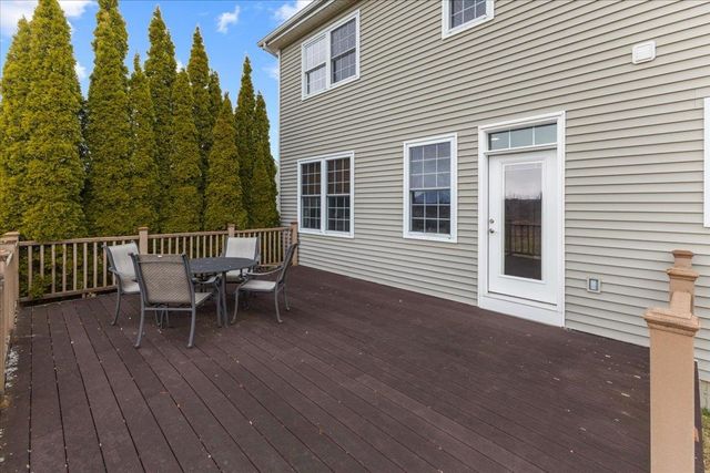 290 Barrett Lane, Williston, VT 05495