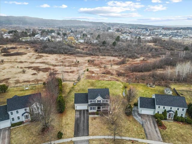 290 Barrett Lane, Williston, VT 05495