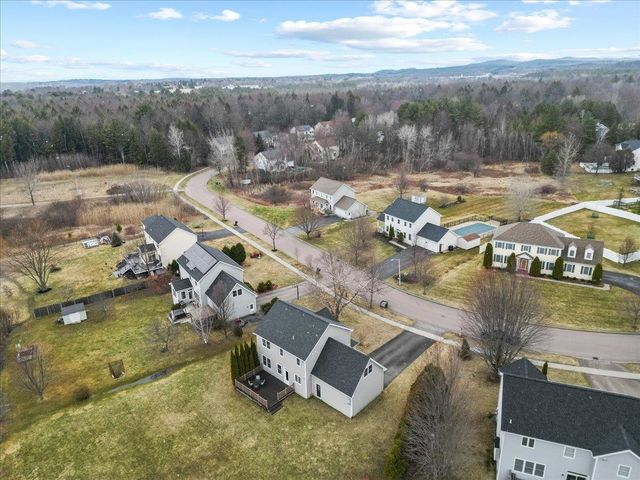 290 Barrett Lane, Williston, VT 05495