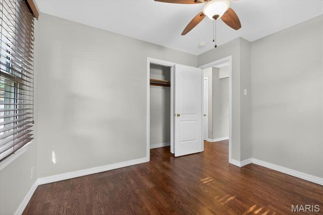 1433 Kraft Street, St Louis, MO 63139