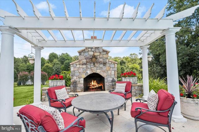 600 CORSAIR CT, Sykesville, MD 21784