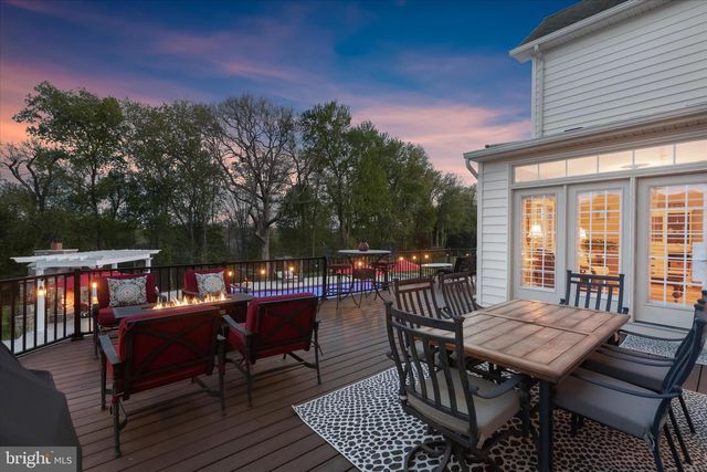 600 CORSAIR CT, Sykesville, MD 21784