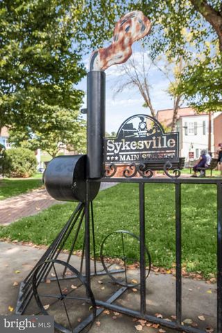 600 CORSAIR CT, Sykesville, MD 21784