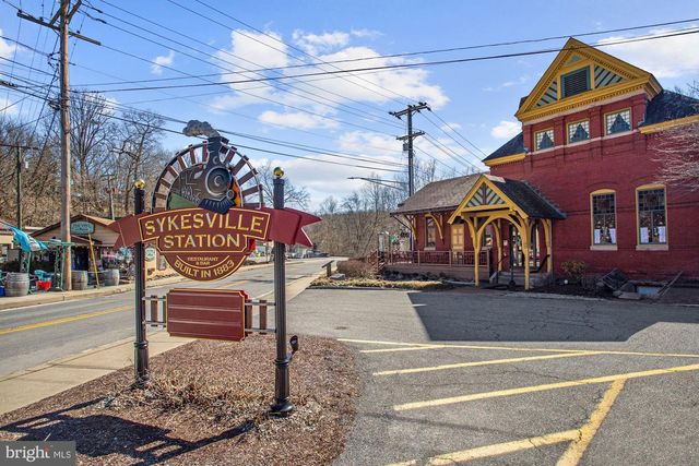 600 CORSAIR CT, Sykesville, MD 21784