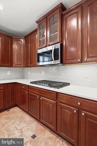 600 CORSAIR CT, Sykesville, MD 21784