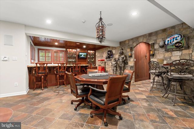 600 CORSAIR CT, Sykesville, MD 21784