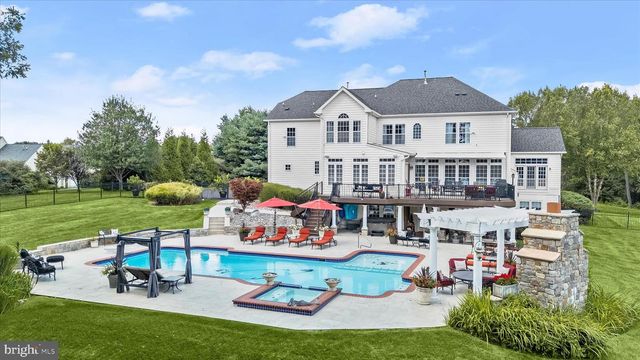 600 CORSAIR CT, Sykesville, MD 21784