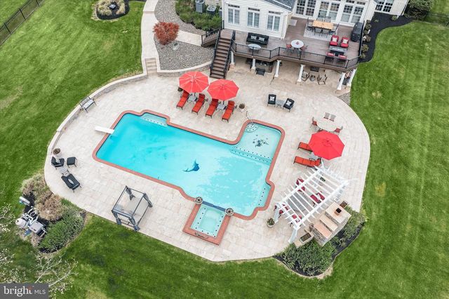 600 CORSAIR CT, Sykesville, MD 21784