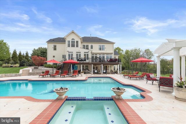 600 CORSAIR CT, Sykesville, MD 21784