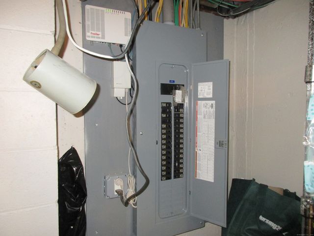 220 Morgan Lane, West Haven, CT 06516