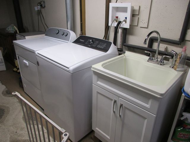 220 Morgan Lane, West Haven, CT 06516