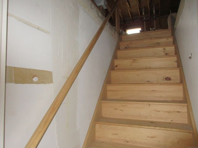 220 Morgan Lane, West Haven, CT 06516