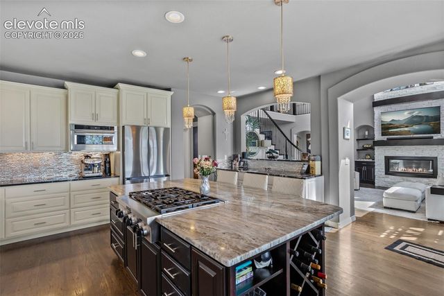 9952 Oak Knoll Terrace, Colorado Springs, CO 80920