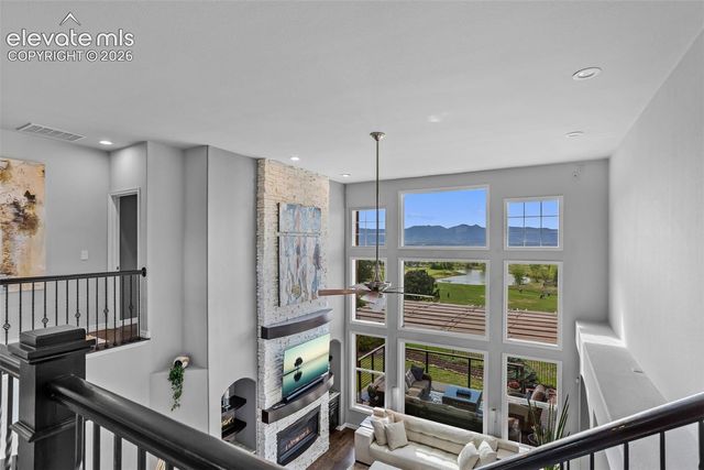 9952 Oak Knoll Terrace, Colorado Springs, CO 80920