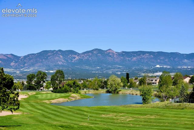9952 Oak Knoll Terrace, Colorado Springs, CO 80920