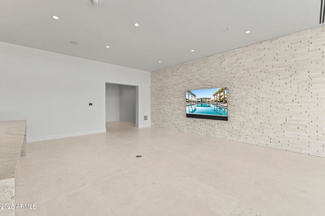 6587 N PALMERAIE Boulevard 3022, Paradise Valley, AZ 85253