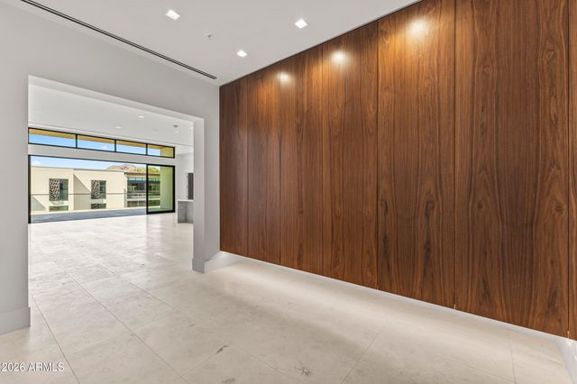 6587 N PALMERAIE Boulevard 3022, Paradise Valley, AZ 85253