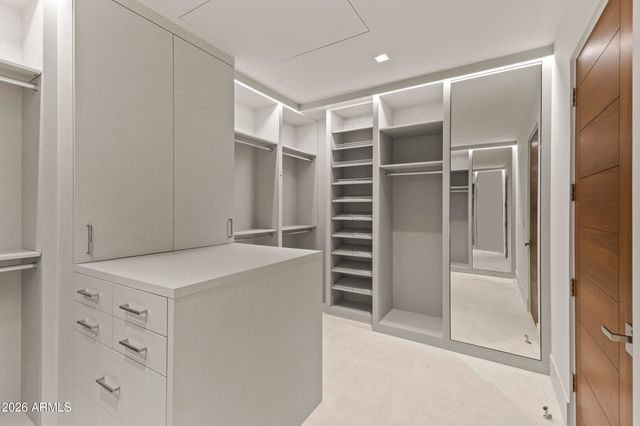 6587 N PALMERAIE Boulevard 3022, Paradise Valley, AZ 85253