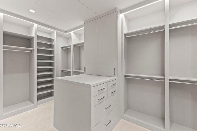 6587 N PALMERAIE Boulevard 3022, Paradise Valley, AZ 85253