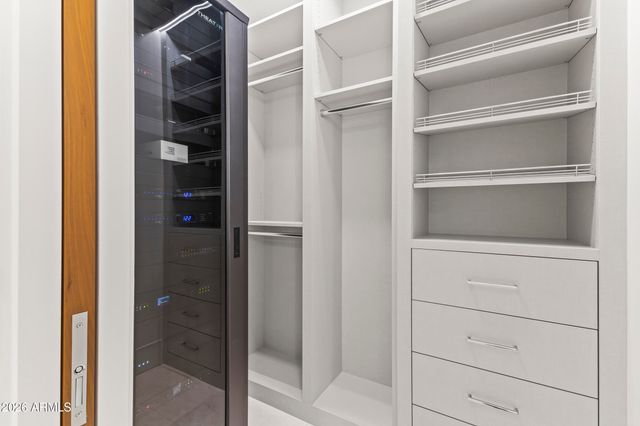 6587 N PALMERAIE Boulevard 3022, Paradise Valley, AZ 85253