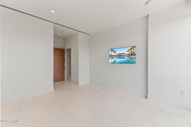 6587 N PALMERAIE Boulevard 3022, Paradise Valley, AZ 85253