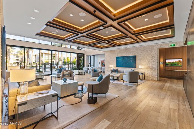 6587 N PALMERAIE Boulevard 3022, Paradise Valley, AZ 85253