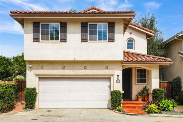 134 Monte Vista Avenue A, Costa Mesa, CA 92627