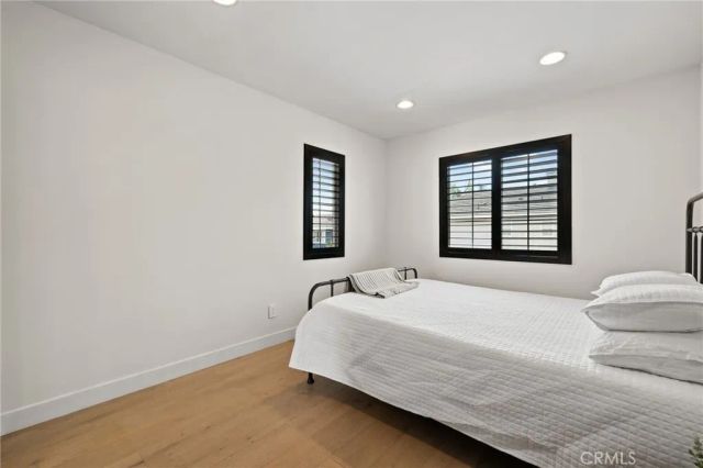 134 Monte Vista Avenue A, Costa Mesa, CA 92627