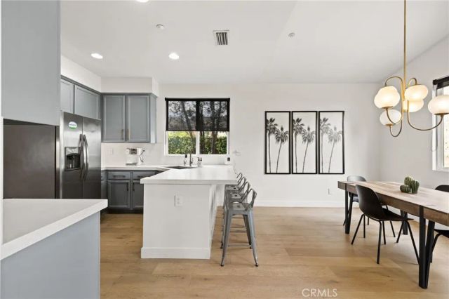 134 Monte Vista Avenue A, Costa Mesa, CA 92627