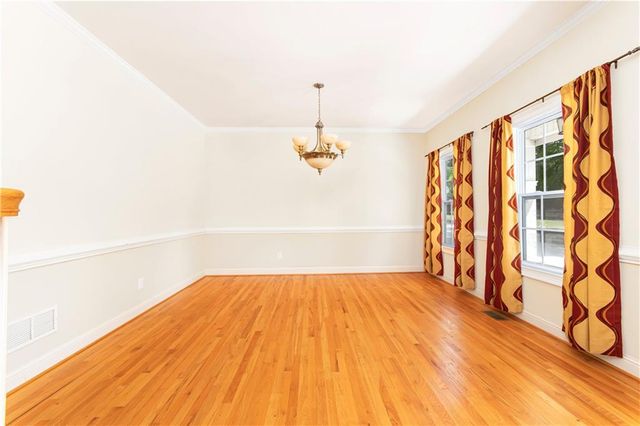 550 Oak Ridge Drive, Oxford, GA 30054