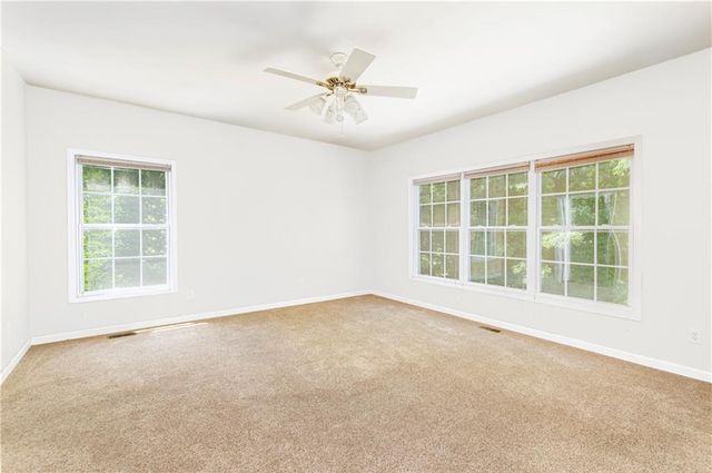550 Oak Ridge Drive, Oxford, GA 30054