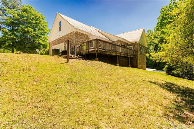 550 Oak Ridge Drive, Oxford, GA 30054
