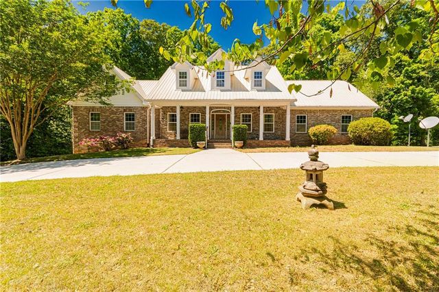 550 Oak Ridge Drive, Oxford, GA 30054