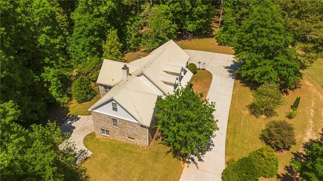 550 Oak Ridge Drive, Oxford, GA 30054