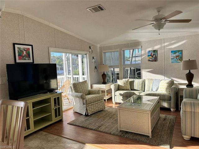 1197 Diamond Lake CIR, Naples, FL 34114